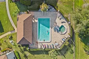 8565 Charter Club Cir, Fort Myers, FL 33919 - Photo 36