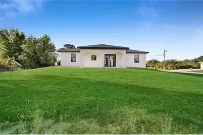 2106 W 18th St, Lehigh Acres, FL 33972 - Photo 20