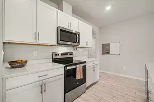 322 NW 21st St, Cape Coral, FL 33993 - Photo 10