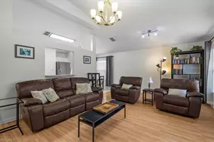 11179 Bentley Trace Ln E, Jacksonville, FL 32257 - Photo 6
