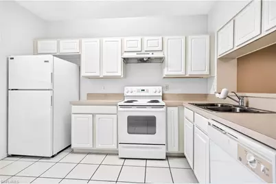 8073 Pacific Beach Dr, Fort Myers, FL 33966 - Photo 14