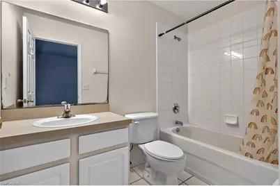 8073 Pacific Beach Dr, Fort Myers, FL 33966 - Photo 32