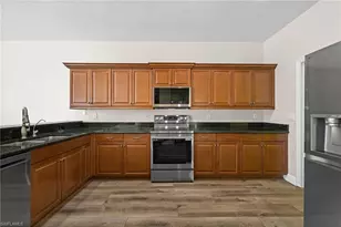 3520 SW 3rd Terrace, Cape Coral, FL 33991 - Photo 30