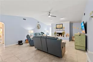 1826 SE 45th St, Cape Coral, FL 33904 - Photo 14