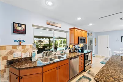 1826 SE 45th St, Cape Coral, FL 33904 - Photo 20