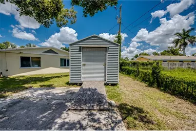 101 Powell Creek Cir, North Fort Myers, FL 33917 - Photo 22