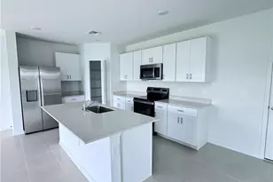 4105 Pacenza Pl, North Fort Myers, FL 33917 - Photo 6