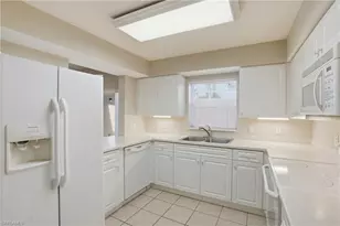 4263 Covey Cir, Naples, FL 34109 - Photo 6