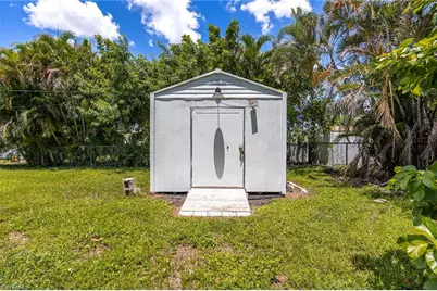 2329 SE 8th Ave, Cape Coral, FL 33990 - Photo 26