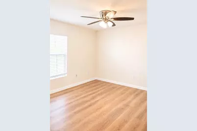 1108 NE 36th Ln, Cape Coral, FL 33909 - Photo 14