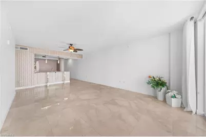 3000 Oasis Grand Blvd #1407, Fort Myers, FL 33916 - Photo 10