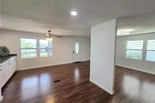 556 Freedom St, North Fort Myers, FL 33917 - Photo 10