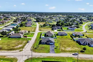 225 NW Douglas Parkway, Cape Coral, FL 33993 - Photo 50