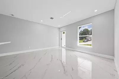 944 Candlelight Dr, Lehigh Acres, FL 33974 - Photo 8