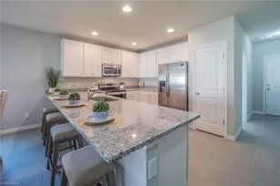 1105 NE 10th St, Cape Coral, FL 33993 - Photo 10