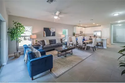 1105 NE 10th St, Cape Coral, FL 33993 - Photo 4