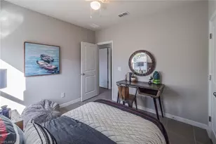 1105 NE 10th St, Cape Coral, FL 33993 - Photo 16