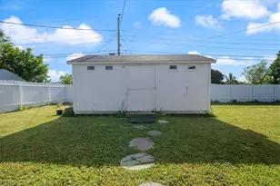 347 Beachwood Ave, Lehigh Acres, FL 33936 - Photo 26