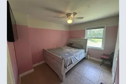 346 Muskegon Ave, Fort Myers, FL 33905 - Photo 8
