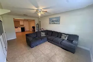 346 Muskegon Ave, Fort Myers, FL 33905 - Photo 4