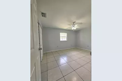 5465 Sago Ave, Fort Myers, FL 33907 - Photo 8