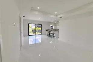 4324 Jacaranda Pkwy W, Cape Coral, FL 33993 - Photo 6