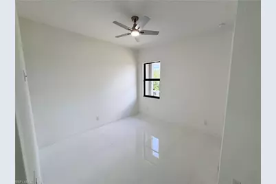 4324 Jacaranda Pkwy W, Cape Coral, FL 33993 - Photo 20