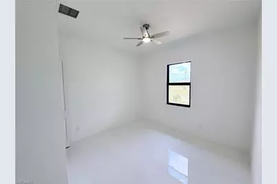 4324 Jacaranda Pkwy W, Cape Coral, FL 33993 - Photo 16