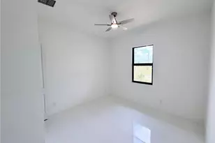 4324 Jacaranda Pkwy W, Cape Coral, FL 33993 - Photo 16