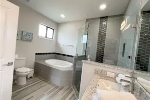 812 SW 8th Pl, Cape Coral, FL 33991 - Photo 12
