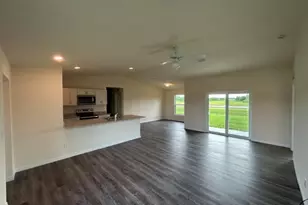 9004 Lamkin Ct, Labelle, FL 33935 - Photo 2