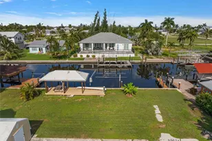 2727 Sanderling Ct, Saint James City, FL 33956 - Photo 6