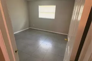 11461 Char Ann Dr, Fort Myers, FL 33908 - Photo 10