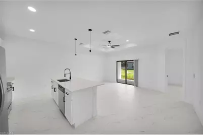 4746 27th St SW, Lehigh Acres, FL 33973 - Photo 12