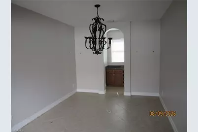 11914 Country Day Cir, Fort Myers, FL 33913 - Photo 4