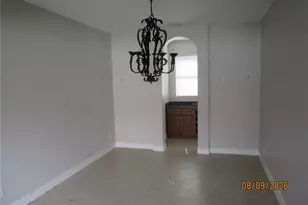11914 Country Day Cir, Fort Myers, FL 33913 - Photo 4