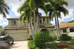 11914 Country Day Cir, Fort Myers, FL 33913 - Photo 1