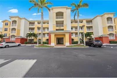 11021 Gulf Reflections Dr #101, Fort Myers, FL 33908 - Photo 2