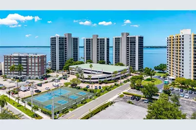 1900 Virginia Ave #1401, Fort Myers, FL 33901 - Photo 36