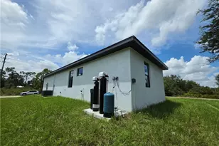 2106 W 17th St, Lehigh Acres, FL 33972 - Photo 46