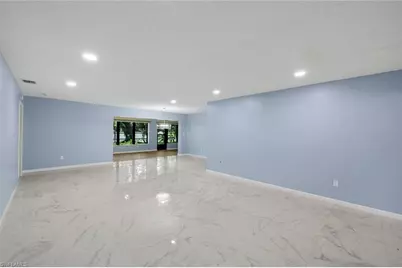7062 W Brandywine Cir, Fort Myers, FL 33919 - Photo 8