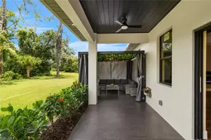 5033 Pinetree Cir, Labelle, FL 33935 - Photo 16