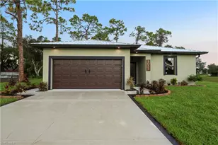 5033 Pinetree Cir, Labelle, FL 33935 - Photo 4