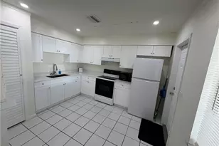 5831 Casablanca Ct, Fort Myers, FL 33919 - Photo 6