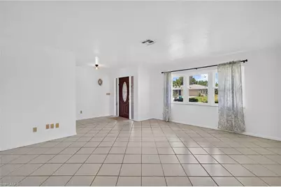 1118 SE 18th St, Cape Coral, FL 33990 - Photo 4