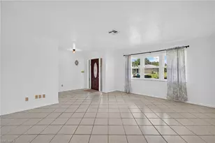1118 SE 18th St, Cape Coral, FL 33990 - Photo 4