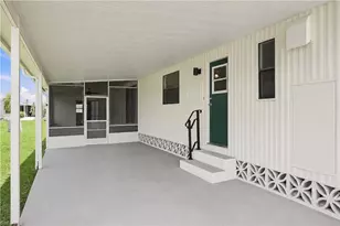 252 Loon Ln, Naples, FL 34114 - Photo 4
