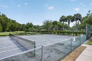 12505 McGregor Blvd, Fort Myers, FL 33919 - Photo 32