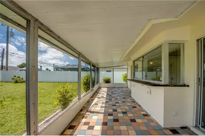 3609 SE 2nd Ave, Cape Coral, FL 33904 - Photo 32