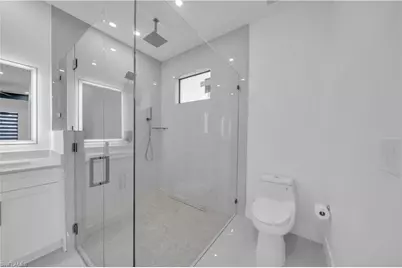 1825 NE 22nd Ter, Cape Coral, FL 33909 - Photo 32